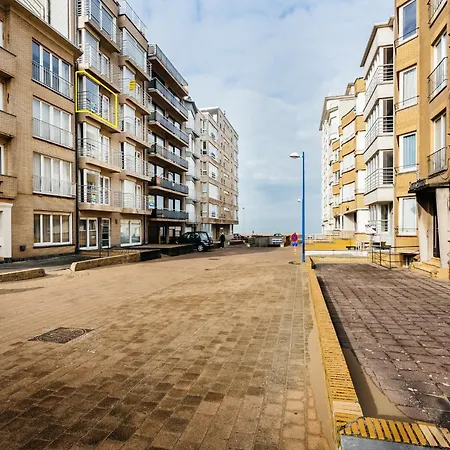 Apartment In Near The Sea, Cleaning Included Koksijde